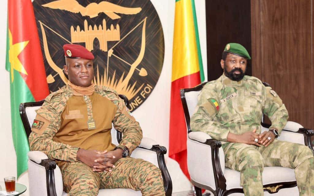 Niger : deux décrets autorisent les armées du Burkina et du Mali à intervenir «en cas d’agression»